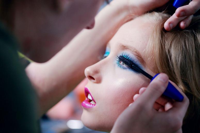4 Best Non-Flaking Mascaras Thatll Pique Your Interest 4 Best Non-Flaking Mascaras Thatll Pique Your Interest