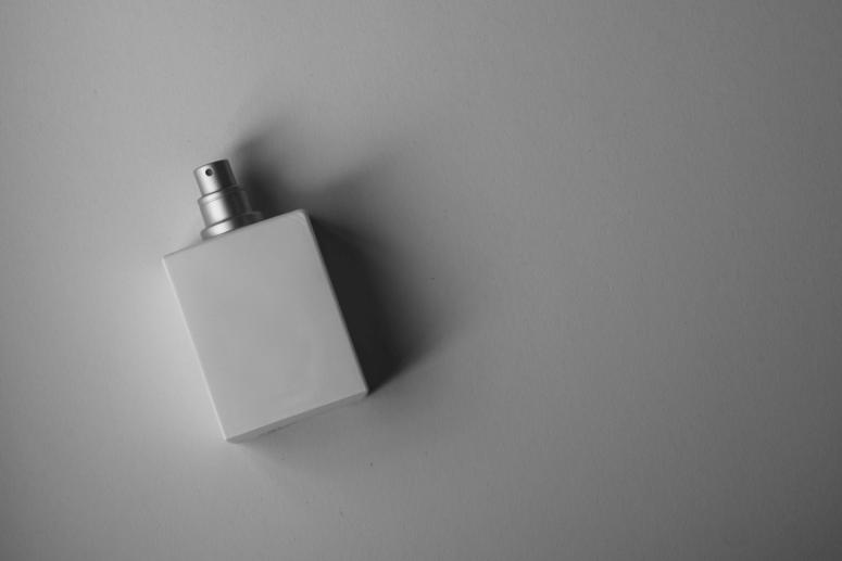 4 Menrsquos Colognes That Smell Amazing on Women 4 Menrsquos Colognes That Smell Amazing on Women