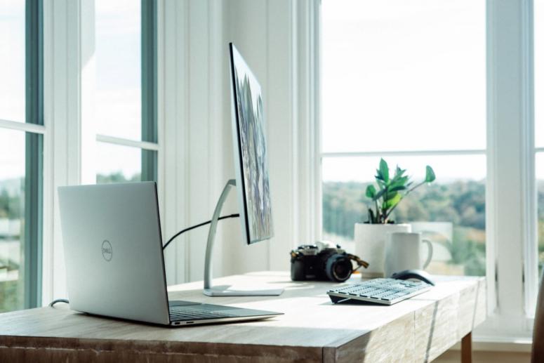 How To Turn a Small Area Into a Large Home Office How To Turn a Small Area Into a Large Home Office