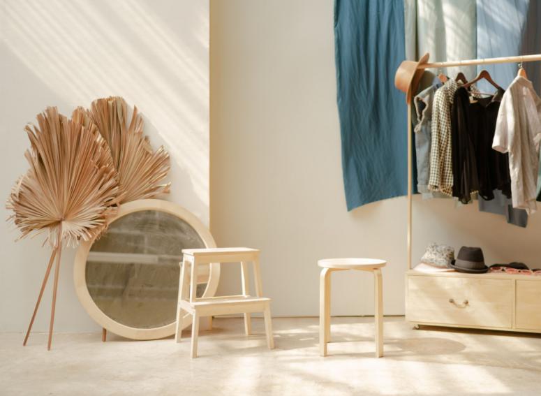 A Fashion Editors Step-By-Step Guide To a Closet Clean-Out A Fashion Editors Step-By-Step Guide To a Closet Clean-Out