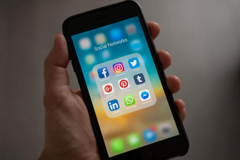 How To Do Your Spring Social Media Clean Up How To Do Your Spring Social Media Clean Up