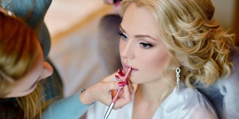 Mobile Styles Can Glam You up for a Wedding Mobile Styles Can Glam You up for a Wedding