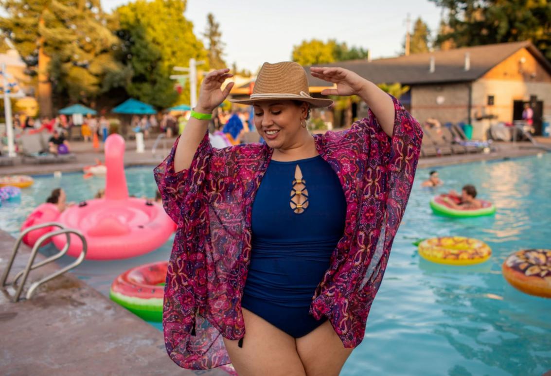 Top 7 Women’s Plus Size Swimsuits for This Summer