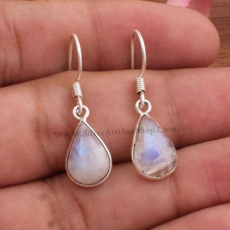 Natural Rainbow Moonstone AAA+Quality Gemstone Earring