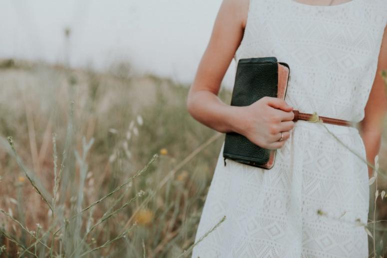 6 White Dresses Youll Want To Rock This Summer 6 White Dresses Youll Want To Rock This Summer