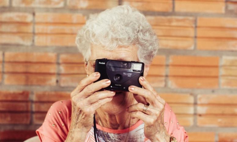 Gorgeous Grandmas on Instagram You Need to Follow ASAP Gorgeous Grandmas on Instagram You Need to Follow ASAP