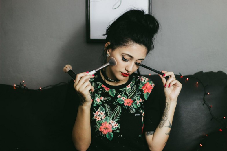 eyeshadow brush