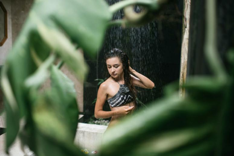Bath Routine Hacks To Make Every Shower More Luxurious Bath Routine Hacks To Make Every Shower More Luxurious