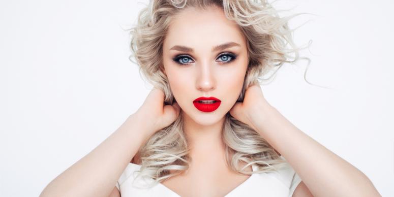 Make Your Eyes Shine with a Beautiful Eyebrow Arch