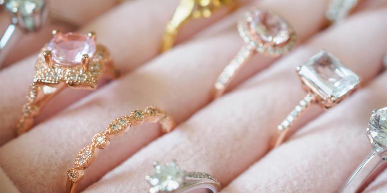 Transform Your Bling Using Jewelry Paint Transform Your Bling Using Jewelry Paint