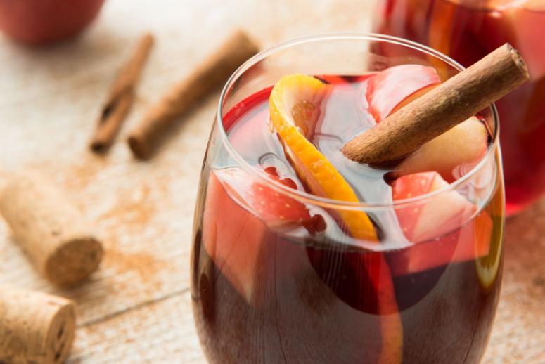 Everything Youre Looking for in a Winter Sangria Recipe