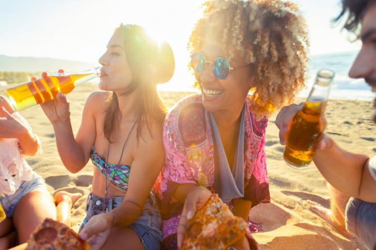 Take These Trends into Your 2022 Spring Break Take These Trends into Your 2022 Spring Break