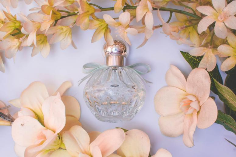 Time to Smell the Roses with These 7 Spring Scents Time to Smell the Roses with These 7 Spring Scents