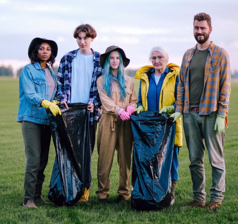 4 Ways Donating to a Business Charity Can Supercharge Your PRO Biz