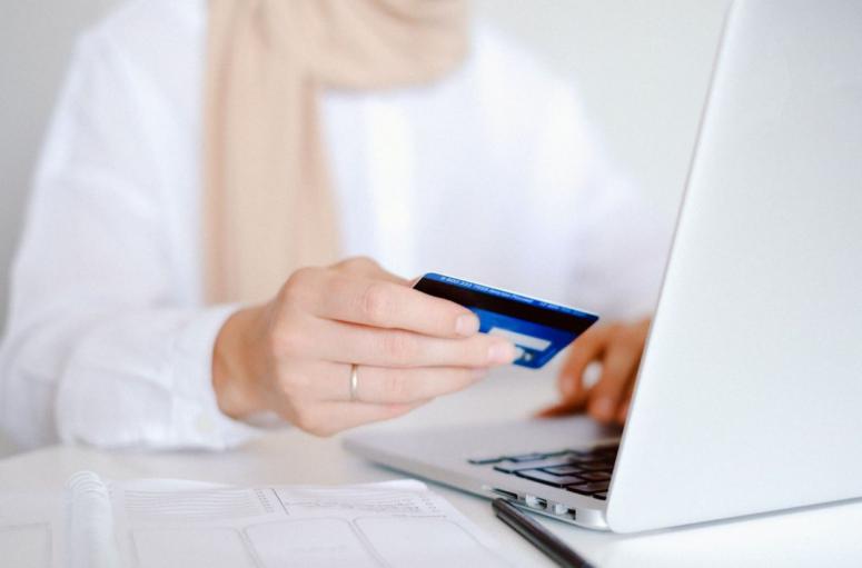 Retail Therapy on a Budget Retail Therapy on a Budget
