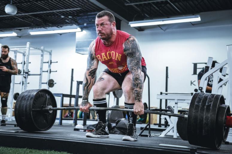Powerlifting Benefits and How To Tell If Its Right for You Powerlifting Benefits and How To Tell If Its Right for You