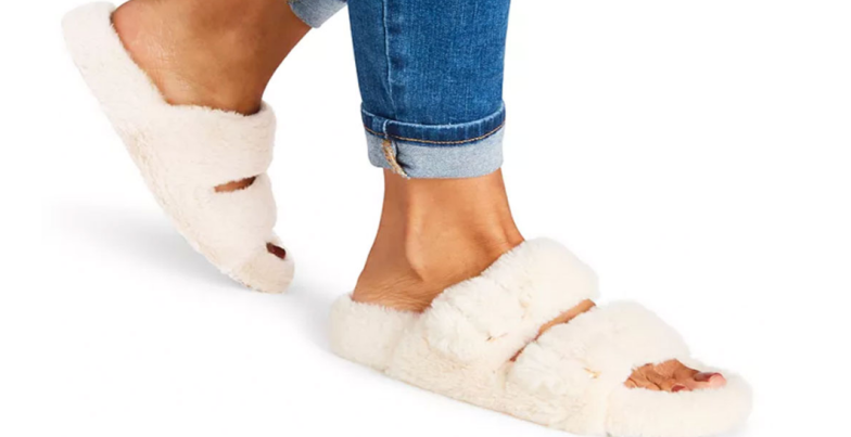 Steve Madden Women's Fuzzy Slippers