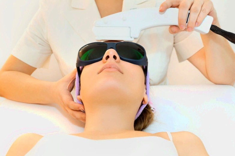 Eyebrow Laser Hair Removal