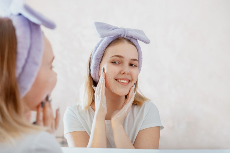 pH-Balancing Cleansers