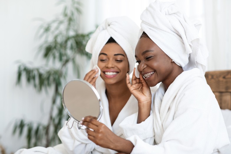 pH-Balancing Cleansers