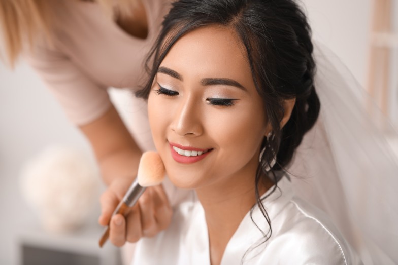 bronze makeup