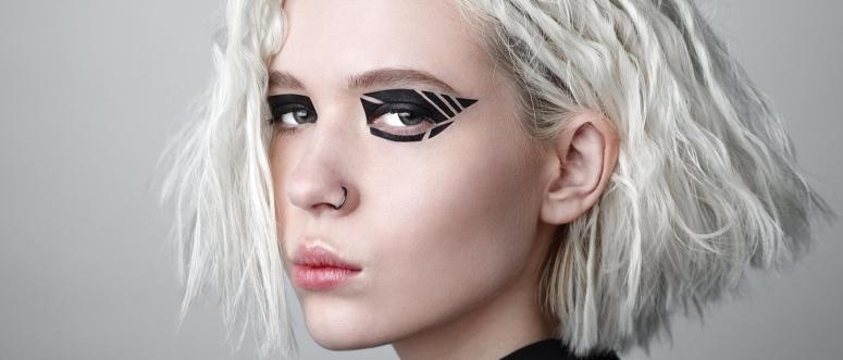 Graphic Eyeliner Graphic Eyeliner