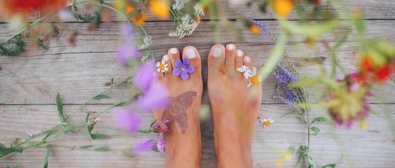 spring pedicure spring pedicure