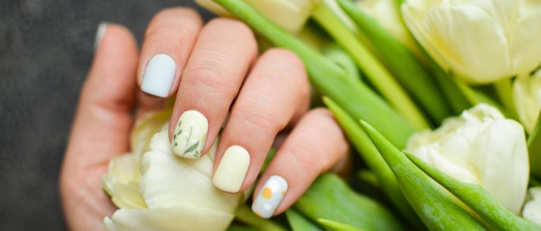 spring nails