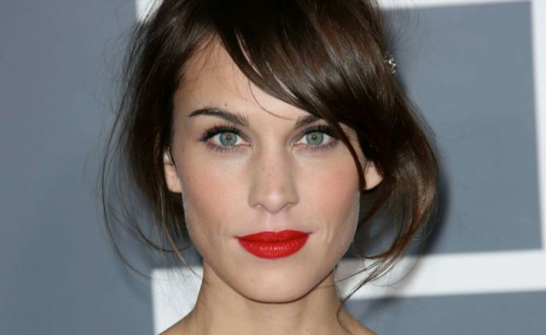 Are you drawn to the effortlessly chic and stylish look that seems to define Alexa Chung's signature hairstyle? You're not alone! Alexa Chung's hair has become synonymous with relaxed sophistication and timeless appeal. From her iconic bangs to her tousled waves, there's something undeniably captivating about her mane. Let's delve into the secrets behind Alexa Chung's hair and how you can achieve the coveted look for yourself!  The evolution of Alexa Chung's hair Alexa Chung's hair journey is a fascinating exploration of style evolution and experimentation. From her early days in the spotlight to her current status as a fashion icon, Chung's hair has undergone several transformations, each more inspiring than the last. Here's a look at the evolution of Alexa Chung's iconic hairstyle:  Early Days: In the beginning, Alexa Chung's hair was characterized by its natural texture and effortless charm. With soft layers and subtle waves, her style exuded a sense of understated elegance.  Changes over time: As Alexa Chung's career blossomed, so did her hairstyle. She experimented with different lengths, from shoulder-grazing lobs to collarbone-skimming locks, always staying true to her signature undone aesthetic.  Key moments: Throughout her journey, Alexa Chung has worn different iterations of her signature hairstyle. Whether she's rocking curtain bangs or embracing a more textured look, each hairstyle moment has left an indelible mark on the world of fashion and beauty.  Features of Alexa Chung's Hair What makes Alexa Chung's hair stand out? It's all in the details! Let's take a closer look at the defining characteristics of her enviable mane:  Texture and length: Alexa Chung's hair is known for its natural texture and effortless flow. With just the right amount of movement and bounce, her locks are the epitome of laid-back glamour.  Layers and bangs: The secret to Alexa Chung's perfectly tousled locks lies in her expertly crafted layers and bangs. Whether it's wispy bangs or face-framing layers, her hairstyle adds dimension and depth to her overall look.  Natural look: One of the hallmarks of Alexa Chung's hair is its natural, lived-in look. Instead of striving for perfection, she embraces imperfection, opting for a relaxed and carefree vibe that's both refreshing and alluring.  Achieve Alexa Chung-inspired hair Do you dream of channeling your inner Alexa Chung? With the right cut and styling techniques, you can effortlessly recreate her signature look. Here's a practical, step-by-step guide to achieving Alexa Chung-inspired hair:  1. Haircut: Find your perfect style Getting the right haircut is the first step to achieving Alexa Chung-inspired hair. Consider the following options:  Soft layers: Ask your stylist for soft, blended layers that add movement and texture to your hair.  Face-framing bangs: Opt for soft, face-framing bangs that add dimension and beautifully frame your features.  Collarbone-length or longer: Alexa Chung often wears her hair around her collarbone or longer. Choose a length that works for your face shape and lifestyle.  2. Styling Techniques: Master the art of effortless chic Once you have the perfect haircut, it's time to master the art of styling. Follow these techniques to achieve that coveted Alexa Chung vibe:  Air Dry: Embrace your hair's natural texture by allowing it to air dry whenever possible. Avoid excessive heat styling to maintain the health and integrity of your hair.  Use texturizing products: Invest in quality texturizing products such as sea salt sprays or volumizing mousse to add body and definition to your curls.  Create loose waves: Use a curler or flat iron to create loose, tousled waves throughout your hair. Alternate the direction of the curls for a more natural look.  Messy bun: For days when you're short on time or want a casual look, try an effortlessly chic messy bun. Pull your hair back loosely and secure with bobby pins, leaving a few strands to frame your face.  3. Products: Enhance your natural beauty Choosing the right products can make all the difference in achieving Alexa Chung-inspired hair. Here are a few must-have products for your styling arsenal:  Texturizing spray: Add volume and texture to your hair with a lightweight texturizing spray. Spritz onto damp or dry hair and tousle with your fingers for a lived-in look.  Dry Shampoo: Extend the life of your style and add volume with a good dry shampoo. Apply at the roots and massage to absorb excess oil and add lift.  Hydrating Hair Oil: Keep your curls smooth and shiny with a moisturizing hair oil. Apply a small amount to the ends to tame frizz and add a healthy shine.  Heat Protectant: When using heat styling tools, always use a heat protectant spray to protect your hair from damage and breakage.  Alexa Chung's hair as a fashion statement Alexa Chung's hair is not just a hairstyle - it's a fashion statement! With its timeless appeal and effortless charm, her mane has inspired countless trends and captivated audiences around the world. Here's why Alexa Chung's hair continues to reign supreme in the world of beauty and fashion:  Influencing trends: From runways to red carpets, Alexa Chung's hair has been a source of inspiration for designers, hairstylists and beauty enthusiasts alike. Her effortless approach to style has sparked trends and redefined beauty standards.  Cultural Impact: Beyond its aesthetic appeal, Alexa Chung's hair represents a shift toward embracing individuality and authenticity. By celebrating imperfection and natural beauty, her hairstyle has become a symbol of self-expression and empowerment.  Celebrity endorsement: Celebrities and influencers alike have been quick to emulate Alexa Chung's iconic hairstyle. From model-off-duty looks to everyday elegance, her hair serves as a beacon of inspiration for those seeking effortless chic.  Embrace Your Inner Alexa Chung In a world obsessed with perfection, Alexa Chung's hair serves as a refreshing reminder that there is beauty in imperfection. With its natural texture, effortless charm and timeless appeal, her hairstyle embodies the essence of laid-back glamour. So why not channel your inner Alexa Chung and let your hair do the talking? MOBILESTYLES puts you in touch with beauty experts who can help you achieve the Alexa Chung look you've always dreamed of. Book your appointment today and discover the transformative power of Alexa Chung hair!  Remember, the key to achieving Alexa Chung-inspired hair is to embrace your unique beauty and celebrate what makes you you. With the right cut, styling techniques and a touch of confidence, you can rock the effortlessly chic look that's become synonymous with Alexa Chung herself. So go ahead, unleash your inner style icon and let your hair steal the spotlight!