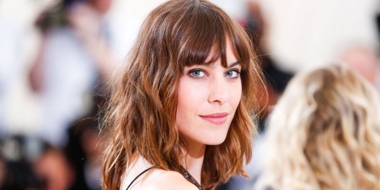 Are you drawn to the effortlessly chic and stylish look that seems to define Alexa Chung's signature hairstyle? You're not alone! Alexa Chung's hair has become synonymous with relaxed sophistication and timeless appeal. From her iconic bangs to her tousled waves, there's something undeniably captivating about her mane. Let's delve into the secrets behind Alexa Chung's hair and how you can achieve the coveted look for yourself!  The evolution of Alexa Chung's hair Alexa Chung's hair journey is a fascinating exploration of style evolution and experimentation. From her early days in the spotlight to her current status as a fashion icon, Chung's hair has undergone several transformations, each more inspiring than the last. Here's a look at the evolution of Alexa Chung's iconic hairstyle:  Early Days: In the beginning, Alexa Chung's hair was characterized by its natural texture and effortless charm. With soft layers and subtle waves, her style exuded a sense of understated elegance.  Changes over time: As Alexa Chung's career blossomed, so did her hairstyle. She experimented with different lengths, from shoulder-grazing lobs to collarbone-skimming locks, always staying true to her signature undone aesthetic.  Key moments: Throughout her journey, Alexa Chung has worn different iterations of her signature hairstyle. Whether she's rocking curtain bangs or embracing a more textured look, each hairstyle moment has left an indelible mark on the world of fashion and beauty.  Features of Alexa Chung's Hair What makes Alexa Chung's hair stand out? It's all in the details! Let's take a closer look at the defining characteristics of her enviable mane:  Texture and length: Alexa Chung's hair is known for its natural texture and effortless flow. With just the right amount of movement and bounce, her locks are the epitome of laid-back glamour.  Layers and bangs: The secret to Alexa Chung's perfectly tousled locks lies in her expertly crafted layers and bangs. Whether it's wispy bangs or face-framing layers, her hairstyle adds dimension and depth to her overall look.  Natural look: One of the hallmarks of Alexa Chung's hair is its natural, lived-in look. Instead of striving for perfection, she embraces imperfection, opting for a relaxed and carefree vibe that's both refreshing and alluring.  Achieve Alexa Chung-inspired hair Do you dream of channeling your inner Alexa Chung? With the right cut and styling techniques, you can effortlessly recreate her signature look. Here's a practical, step-by-step guide to achieving Alexa Chung-inspired hair:  1. Haircut: Find your perfect style Getting the right haircut is the first step to achieving Alexa Chung-inspired hair. Consider the following options:  Soft layers: Ask your stylist for soft, blended layers that add movement and texture to your hair.  Face-framing bangs: Opt for soft, face-framing bangs that add dimension and beautifully frame your features.  Collarbone-length or longer: Alexa Chung often wears her hair around her collarbone or longer. Choose a length that works for your face shape and lifestyle.  2. Styling Techniques: Master the art of effortless chic Once you have the perfect haircut, it's time to master the art of styling. Follow these techniques to achieve that coveted Alexa Chung vibe:  Air Dry: Embrace your hair's natural texture by allowing it to air dry whenever possible. Avoid excessive heat styling to maintain the health and integrity of your hair.  Use texturizing products: Invest in quality texturizing products such as sea salt sprays or volumizing mousse to add body and definition to your curls.  Create loose waves: Use a curler or flat iron to create loose, tousled waves throughout your hair. Alternate the direction of the curls for a more natural look.  Messy bun: For days when you're short on time or want a casual look, try an effortlessly chic messy bun. Pull your hair back loosely and secure with bobby pins, leaving a few strands to frame your face.  3. Products: Enhance your natural beauty Choosing the right products can make all the difference in achieving Alexa Chung-inspired hair. Here are a few must-have products for your styling arsenal:  Texturizing spray: Add volume and texture to your hair with a lightweight texturizing spray. Spritz onto damp or dry hair and tousle with your fingers for a lived-in look.  Dry Shampoo: Extend the life of your style and add volume with a good dry shampoo. Apply at the roots and massage to absorb excess oil and add lift.  Hydrating Hair Oil: Keep your curls smooth and shiny with a moisturizing hair oil. Apply a small amount to the ends to tame frizz and add a healthy shine.  Heat Protectant: When using heat styling tools, always use a heat protectant spray to protect your hair from damage and breakage.  Alexa Chung's hair as a fashion statement Alexa Chung's hair is not just a hairstyle - it's a fashion statement! With its timeless appeal and effortless charm, her mane has inspired countless trends and captivated audiences around the world. Here's why Alexa Chung's hair continues to reign supreme in the world of beauty and fashion:  Influencing trends: From runways to red carpets, Alexa Chung's hair has been a source of inspiration for designers, hairstylists and beauty enthusiasts alike. Her effortless approach to style has sparked trends and redefined beauty standards.  Cultural Impact: Beyond its aesthetic appeal, Alexa Chung's hair represents a shift toward embracing individuality and authenticity. By celebrating imperfection and natural beauty, her hairstyle has become a symbol of self-expression and empowerment.  Celebrity endorsement: Celebrities and influencers alike have been quick to emulate Alexa Chung's iconic hairstyle. From model-off-duty looks to everyday elegance, her hair serves as a beacon of inspiration for those seeking effortless chic.  Embrace Your Inner Alexa Chung In a world obsessed with perfection, Alexa Chung's hair serves as a refreshing reminder that there is beauty in imperfection. With its natural texture, effortless charm and timeless appeal, her hairstyle embodies the essence of laid-back glamour. So why not channel your inner Alexa Chung and let your hair do the talking? MOBILESTYLES puts you in touch with beauty experts who can help you achieve the Alexa Chung look you've always dreamed of. Book your appointment today and discover the transformative power of Alexa Chung hair!  Remember, the key to achieving Alexa Chung-inspired hair is to embrace your unique beauty and celebrate what makes you you. With the right cut, styling techniques and a touch of confidence, you can rock the effortlessly chic look that's become synonymous with Alexa Chung herself. So go ahead, unleash your inner style icon and let your hair steal the spotlight!