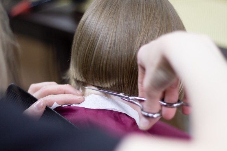 Shoulder-Length Bob Haircut