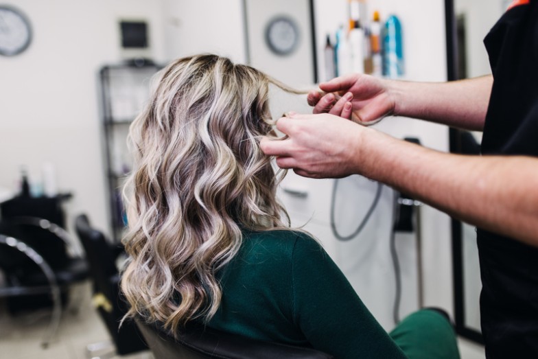 Welcome, beauty enthusiasts, to the world of stunning hair transformations! Today, we're diving into the captivating universe of auburn blonde highlights, a trend that's stealing the spotlight in the realm of hair color magic. If you've been contemplating a change that's both chic and sassy, you're in for a treat. Let's explore the nuances of this unique hair trend and discover how it can add a touch of sun-kissed radiance to your locks.  What are Auburn Blonde Highlights? Let's start with the basics. Auburn blonde highlights are the epitome of blending warmth and brightness. Picture the rich, reddish-brown tones of auburn seamlessly dancing with the sunlit allure of blonde strands. These highlights are not just colors; they're a symphony, creating depth and dimension that turns heads wherever you go. Imagine golden sunlight playing on auburn leaves in autumn – that's the essence we're bringing to your tresses.  Choosing the Right Shade The key to a show-stopping look lies in selecting the perfect shade. When diving into the world of auburn blonde highlights, consider your skin tone, personality, and desired level of boldness. Are you drawn to a more fiery auburn or a softer, honeyed blonde? Consulting with a skilled hairstylist can provide personalized advice, ensuring your highlights harmonize seamlessly with your unique style.  Achieving Auburn Blonde Highlights Whether you're a DIY enthusiast or prefer the hands of a professional, achieving auburn blonde highlights is a journey worth taking. For those opting to transform their locks at home, gather your tools, and follow this step-by-step guide:  Select Your Kit: Choose a quality highlighting kit designed for auburn blonde tones.  Section Your Hair: Divide your hair into manageable sections, ensuring even application.  Apply Strategically: Focus on framing your face and selecting strands for a natural, sun-kissed effect.  Blend with Care: Blend the colors seamlessly, avoiding harsh lines for a soft transition.  Follow the Instructions: Be sure to follow the instructions provided in your highlighting kit for optimal results.  For those seeking professional expertise, the MOBILESTYLES app connects you with skilled hairstylists who specialize in auburn blonde highlights. Schedule an appointment and let the transformation begin!  Maintenance Tips Congratulations on your radiant new look! Now, let's talk maintenance. To keep your auburn blonde highlights looking vibrant and fresh, follow these tips:  Color-Friendly Products: Invest in shampoos and conditioners specifically formulated for colored hair.  Regular Touch-Ups: Schedule regular appointments to maintain the vibrancy of your highlights.  Hydration is Key: Keep your locks hydrated with weekly deep conditioning treatments.  Sunscreen for Hair: Protect your highlights from sun damage with hair sunscreen or a stylish hat.  Styling Tips for Auburn Blonde Highlights Now that your locks are adorned with gorgeous highlights, let's explore styling options to showcase their beauty:  Beach Waves: Embrace effortless beach waves to accentuate the sun-kissed allure.  Messy Bun Magic: Elevate a casual messy bun with strategically placed highlights.  Braid Elegance: Integrate braids into your hairstyle for a playful and chic look.  Ready to embrace the versatility of your auburn blonde highlights? Experiment with these styling tips and let your vibrant personality shine through.  Common Mistakes to Avoid As with any hair color adventure, pitfalls exist. To ensure a smooth journey with your auburn blonde highlights, steer clear of these common mistakes:  Skipping a Consultation: Consult with a professional to choose the ideal shades and placement.  Ignoring Maintenance: Regular touch-ups and proper care are essential for long-lasting vibrancy.  Going Too Light or Too Dark: Strive for a balanced contrast to achieve the perfect blend.  Conclusion Congratulations on embarking on the journey to radiant locks with auburn blonde highlights! Your hair is now a canvas of sunlit charm, and the possibilities for styling and self-expression are endless. Embrace the beauty of your new look and, if you're ready for a professional touch, download the MOBILESTYLES app. Connect with skilled hairstylists who specialize in color transformations, and let the MOBILESTYLES community elevate your beauty experience. Here's to the vibrant and confident you!