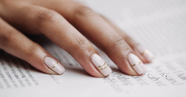 Summer Wedding Nails