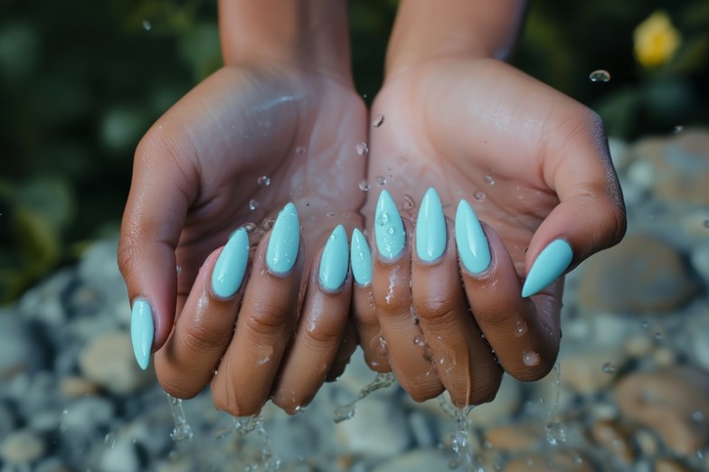 blue nails
