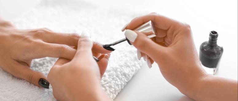 Dark Summer Nails 2024 Dark Summer Nails 2024