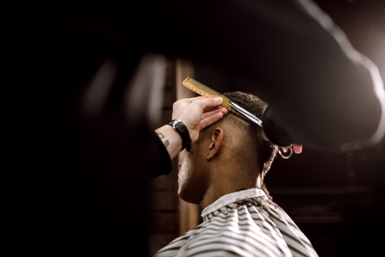 Men's Middle-Part Hairstyle