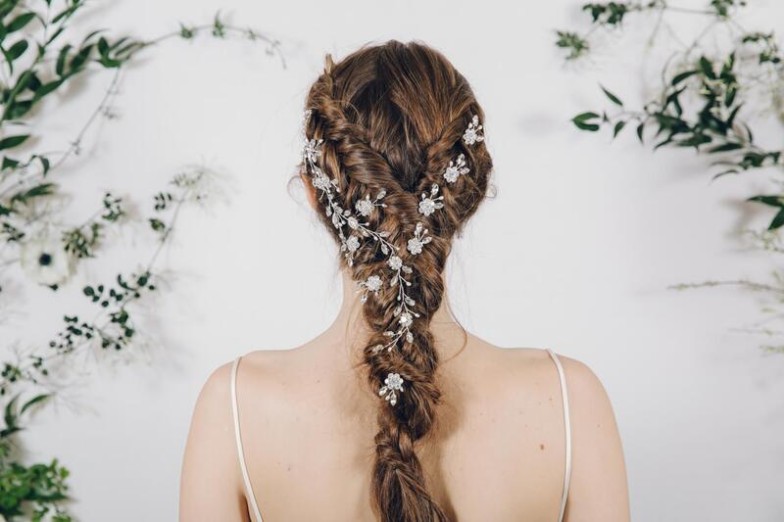 autumn wedding hair