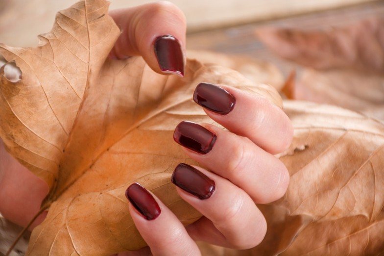 autumn manicure