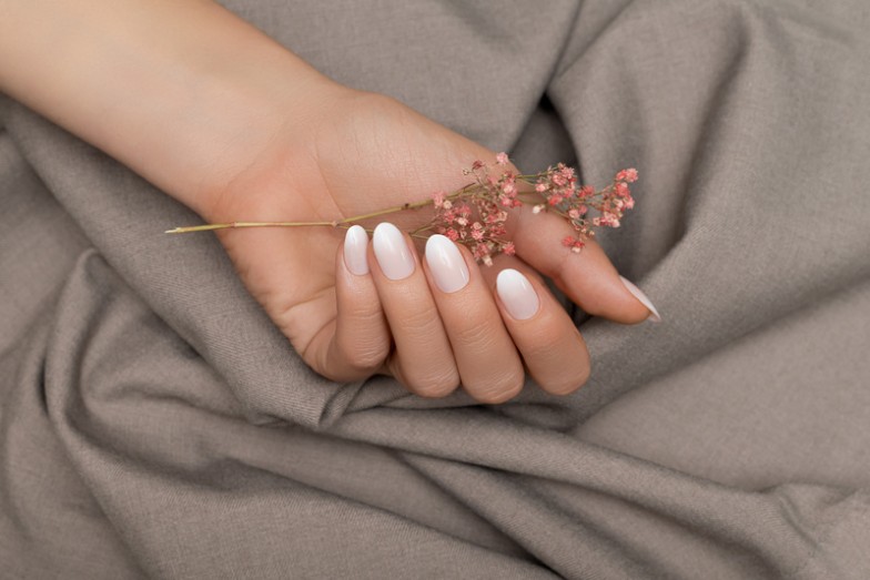 autumn manicure