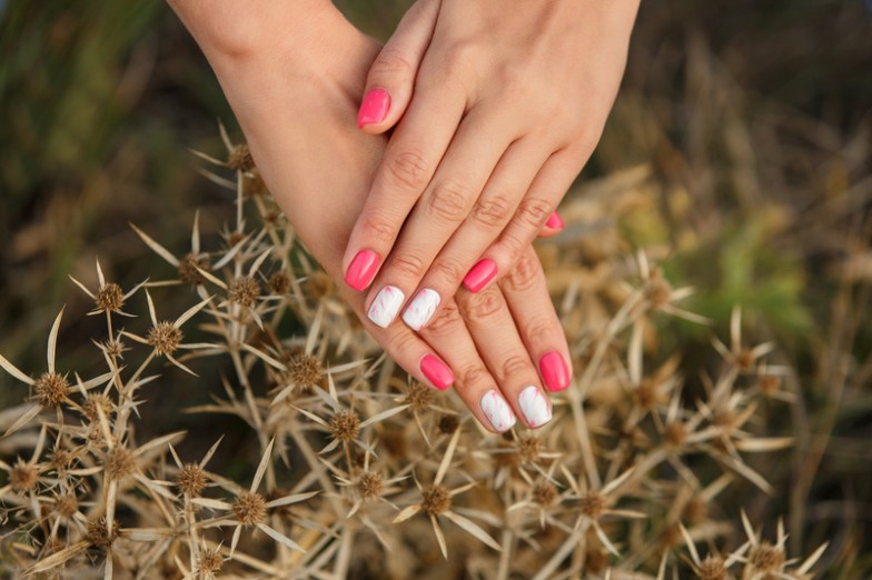 autumn manicure