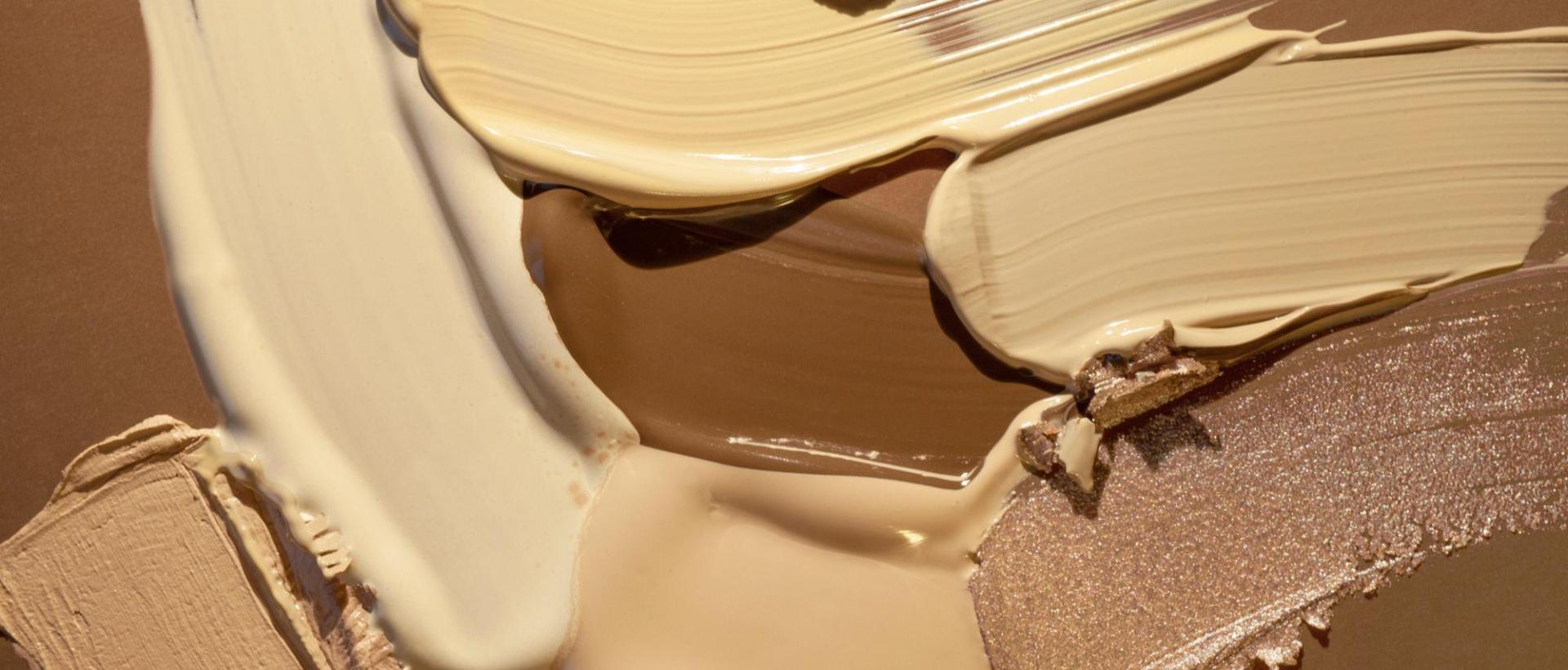 Hybrid Makeup and Skinimalism