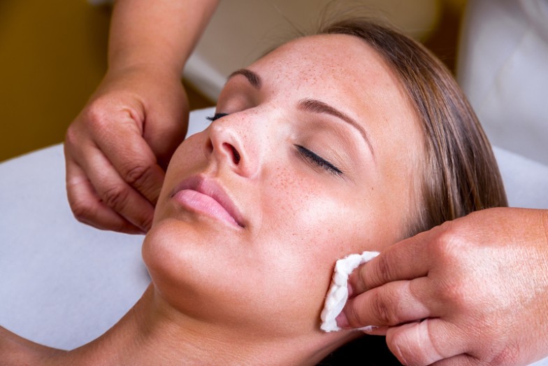 Simple Skincare & Healthy Skin