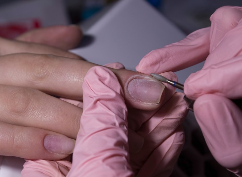 mobile nail technician