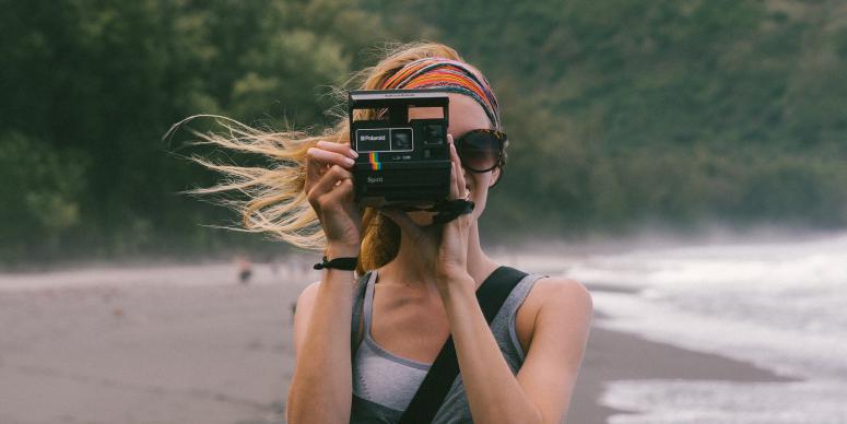 Hair Accessories Every Girl is Wearing Right Now
