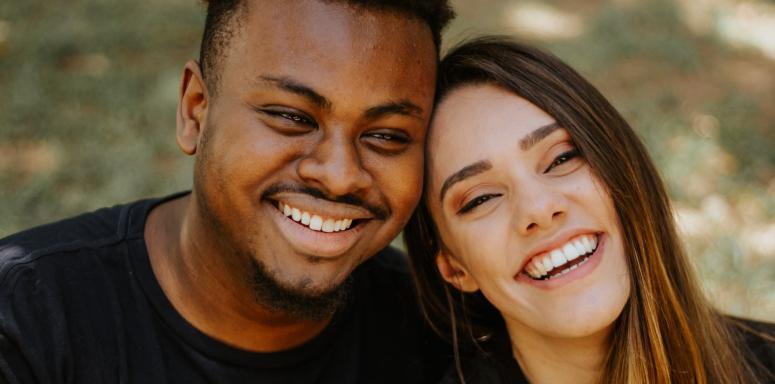 Quick Makeup Fixes For Date Night Prep