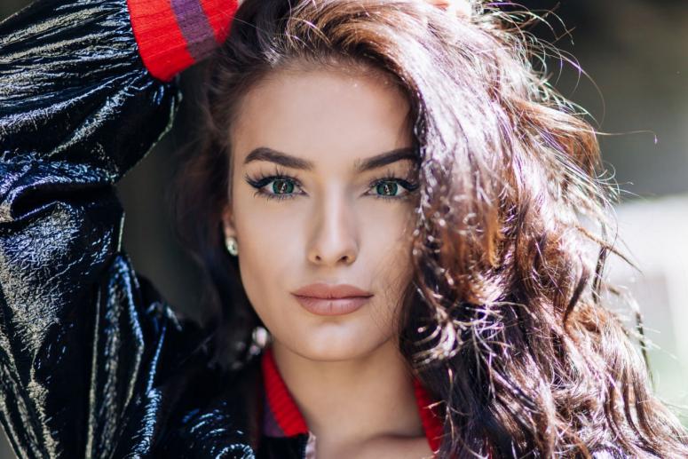 Eyelash Hacks for the Perfect Lashes