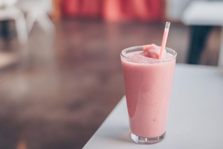 3 Smoothie Recipes Celebs Swear By 3 Smoothie Recipes Celebs Swear By