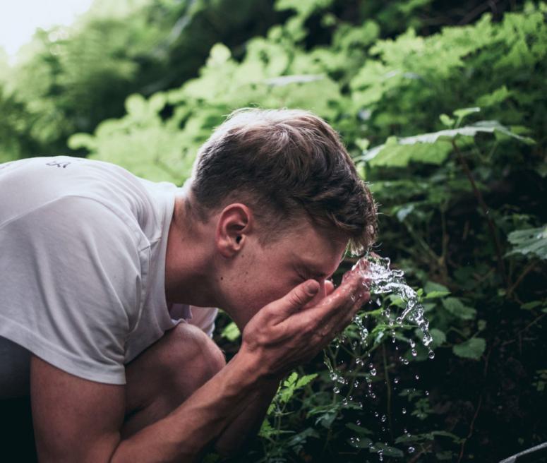 3 Ways Youre Washing Your Face Wrong 3 Ways Youre Washing Your Face Wrong