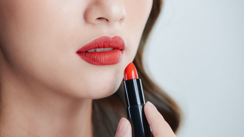 red lipstick