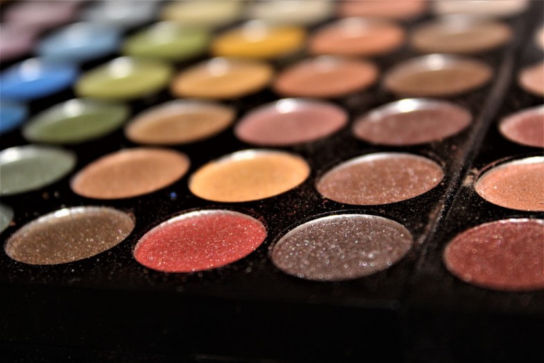 black makeup palette photo